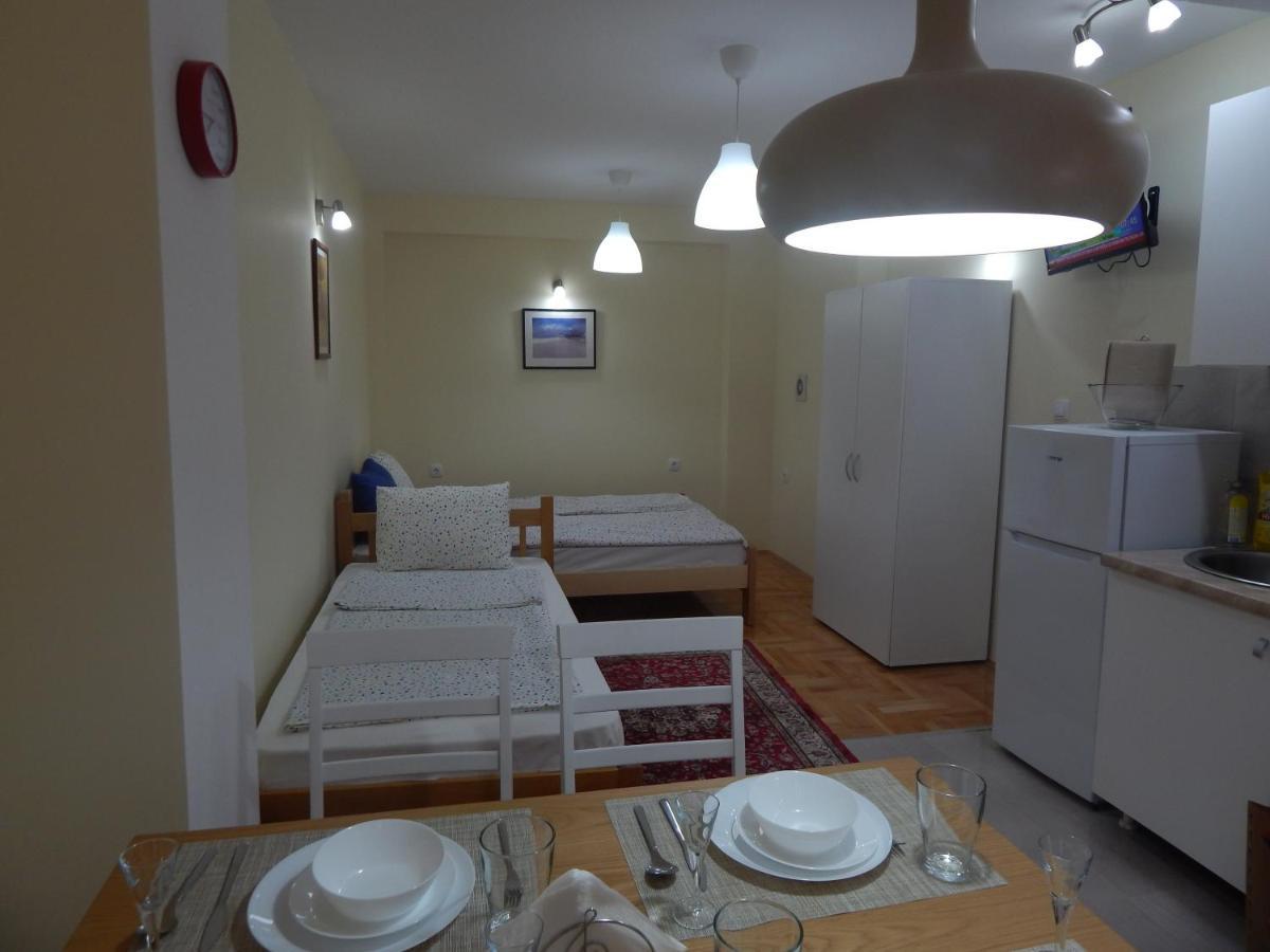 Apartmani Jelica Free Parking Vranje Dış mekan fotoğraf