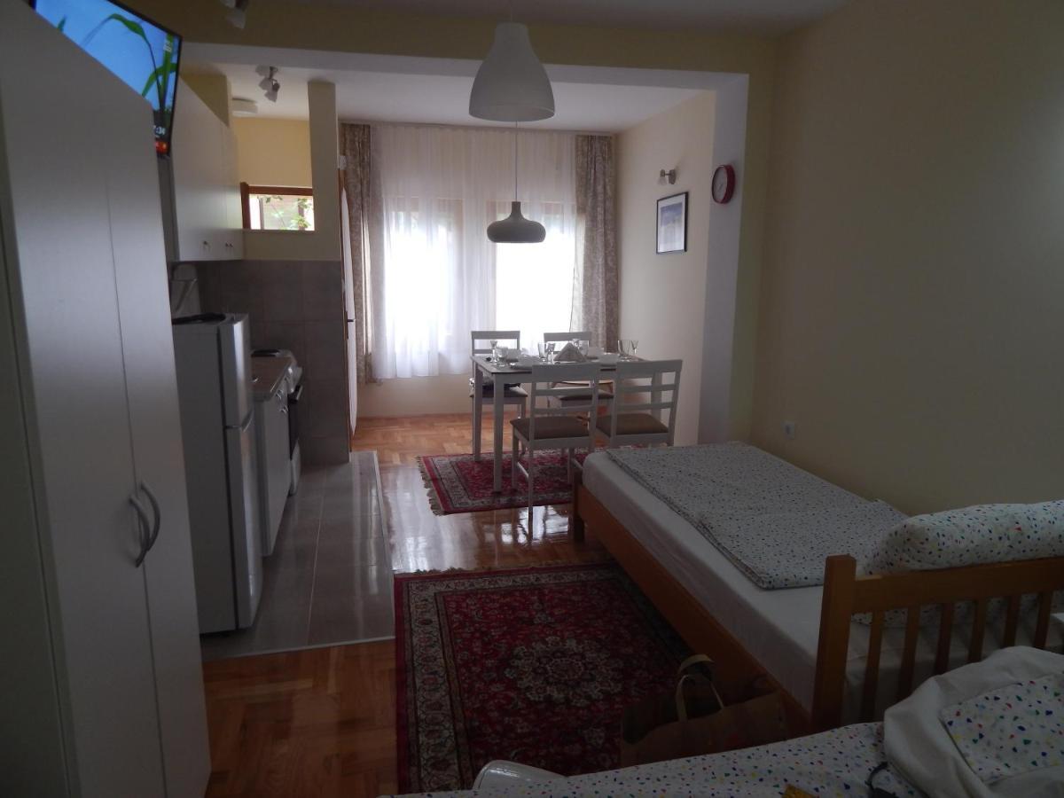 Apartmani Jelica Free Parking Vranje Dış mekan fotoğraf